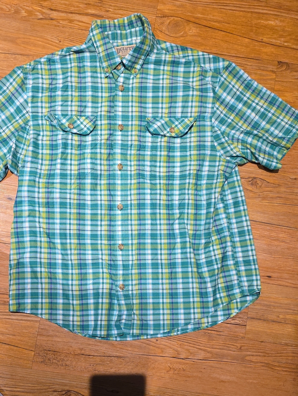 Duluth Trading Co Green and Blue Plaid Short-Sleeve Button-Down Shirt